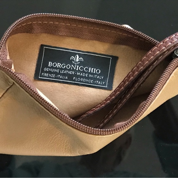 Borgonicchio Italian Leather Clutch - Picture 3 of 3